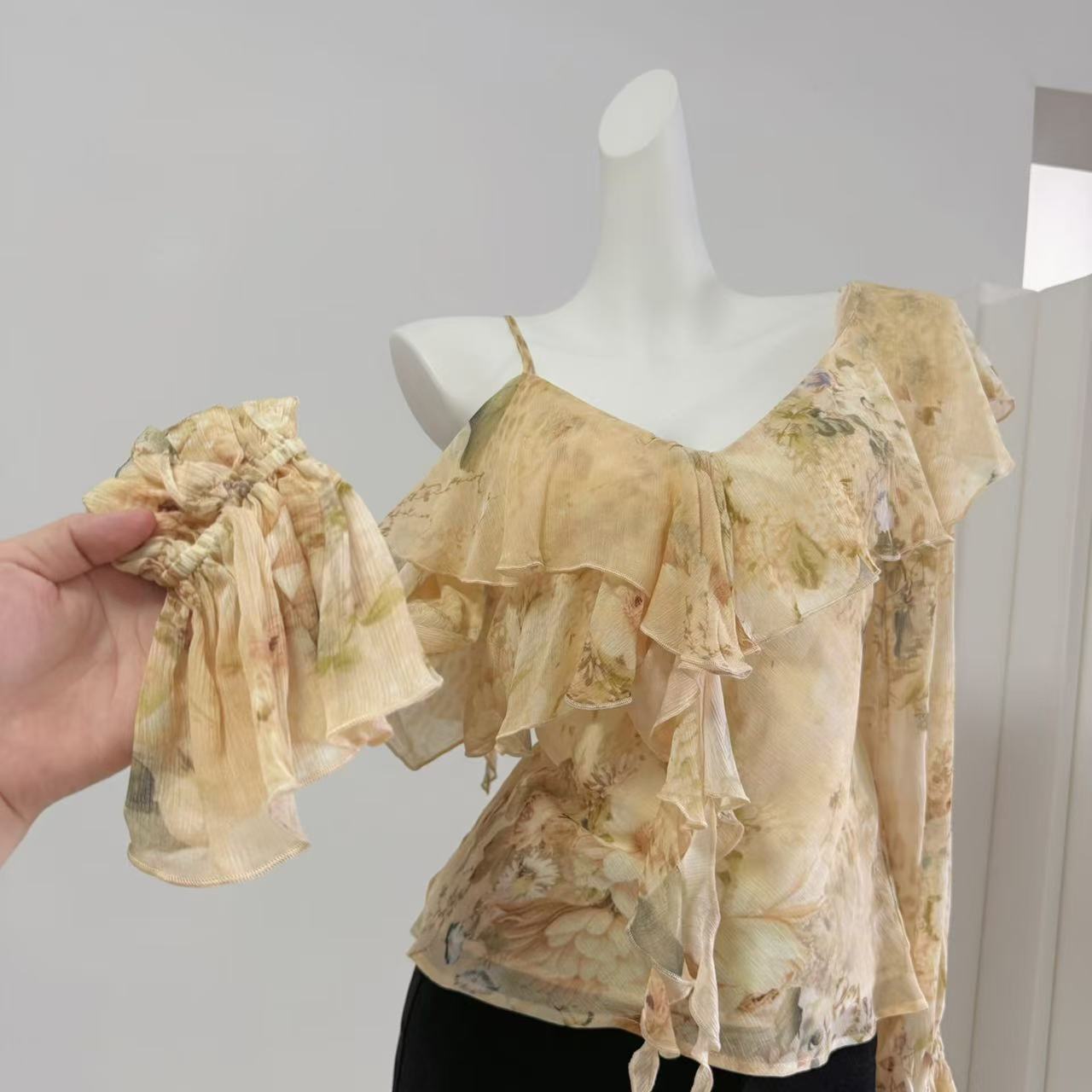 CloudSweet Off-Shoulder Ruffled Chiffon Top Women Summer V-Neck Long Sleeve Light Blouse - Image 3