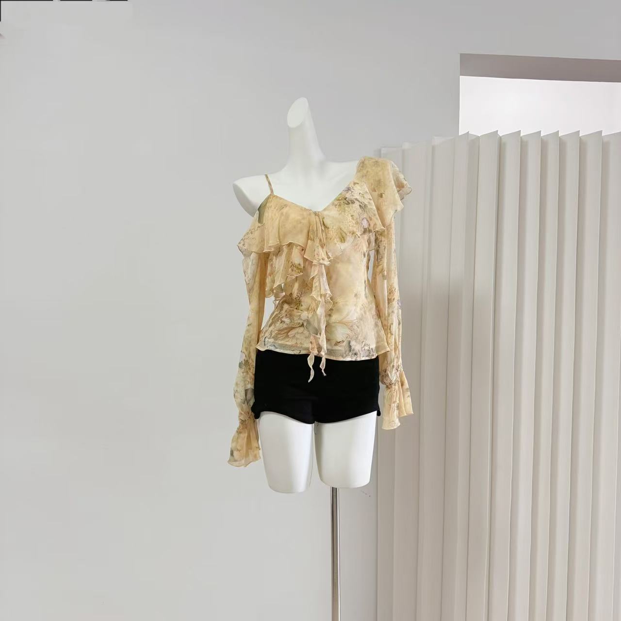 CloudSweet Off-Shoulder Ruffled Chiffon Top Women Summer V-Neck Long Sleeve Light Blouse