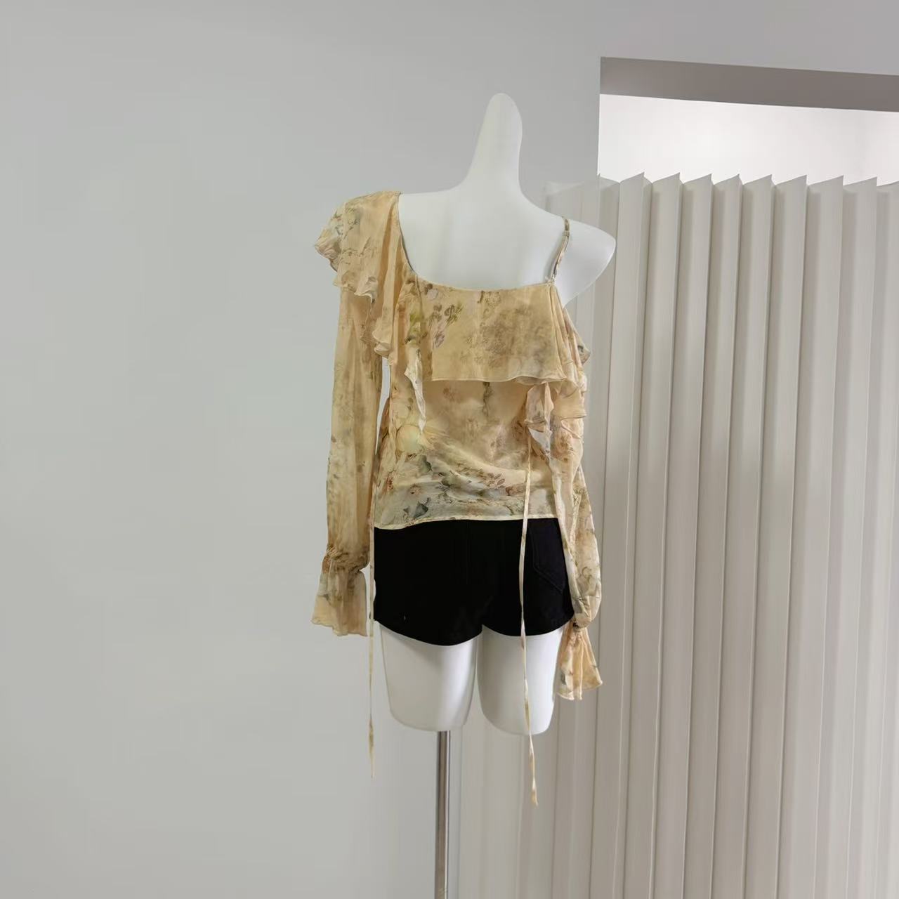 CloudSweet Off-Shoulder Ruffled Chiffon Top Women Summer V-Neck Long Sleeve Light Blouse - Image 5