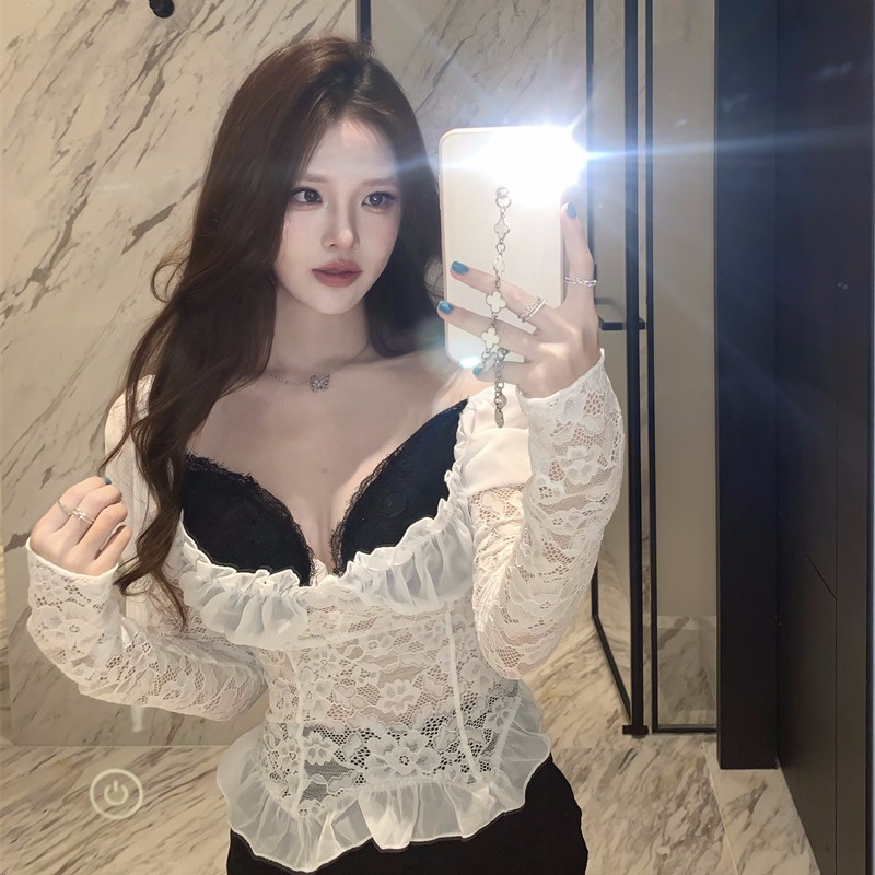 Women Off-Shoulder Lace Layered Top Palace Style Slim Waist - Image 5