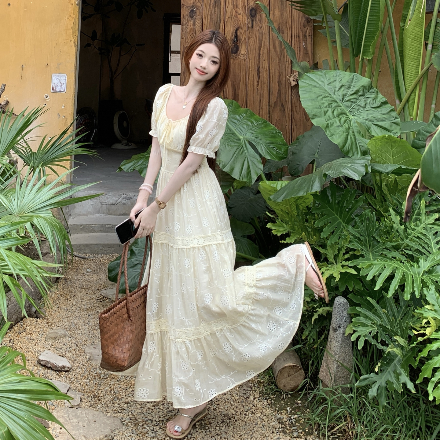 Plus Size French Style Hollow Embroidered Square Neck A-Line Long Dress Summer 2026 - Image 4