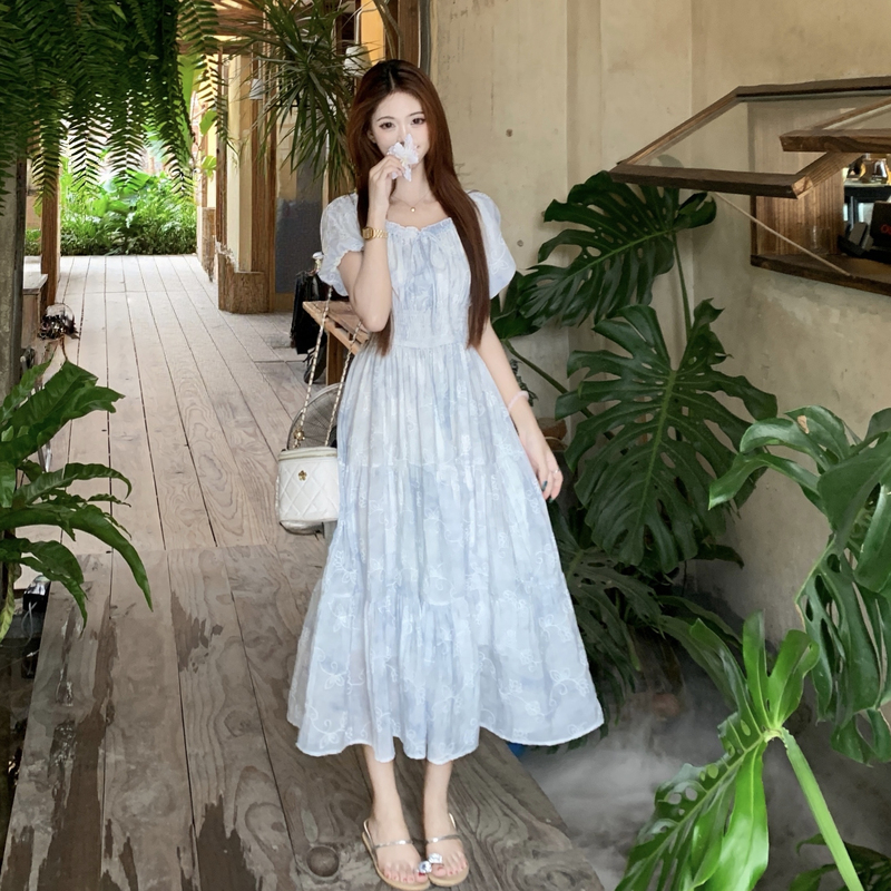 French Floral Chiffon A-Line Plus Size Dress with Short Bubble Sleeves - Image 3