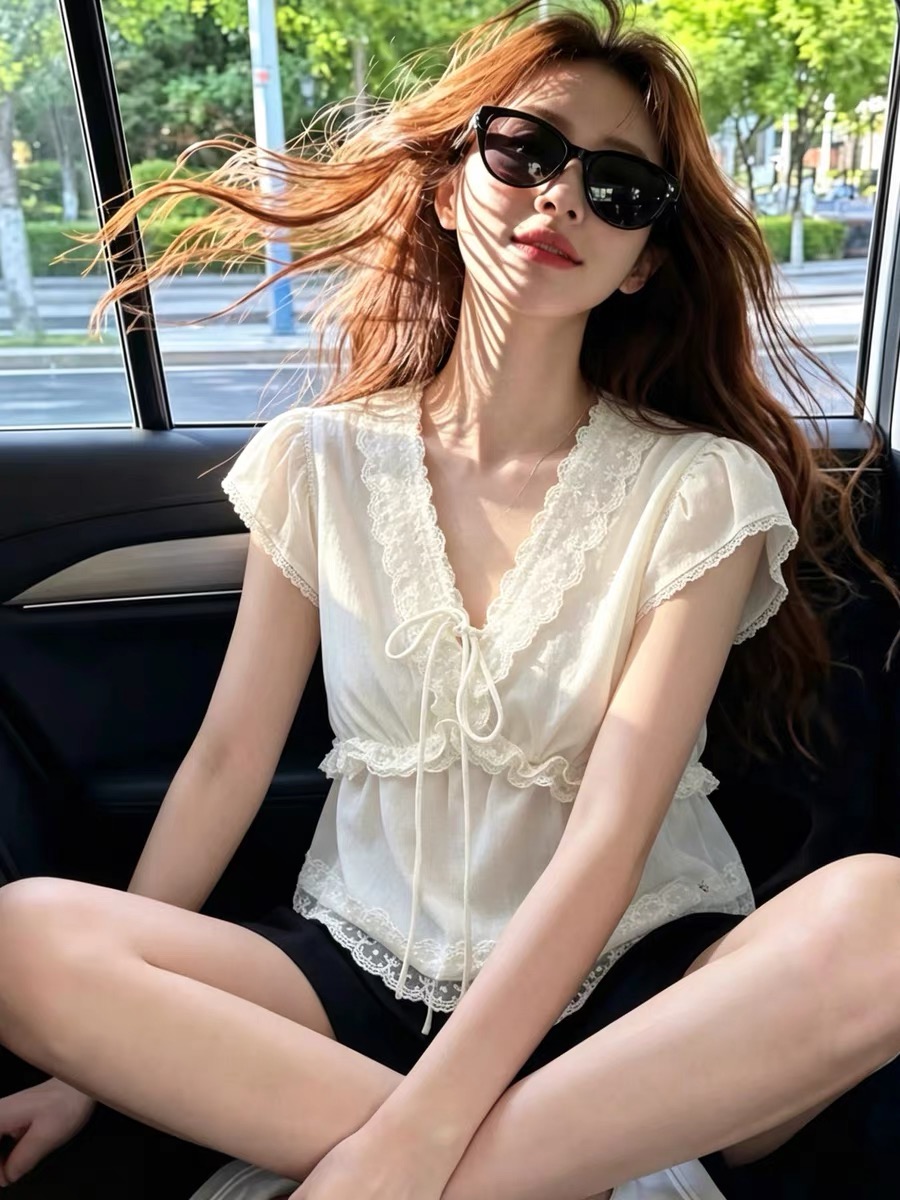 French Chiffon Short Sleeve Blouse for Women V Neck Lace Trim Slimming Fit Summer Top - Image 4