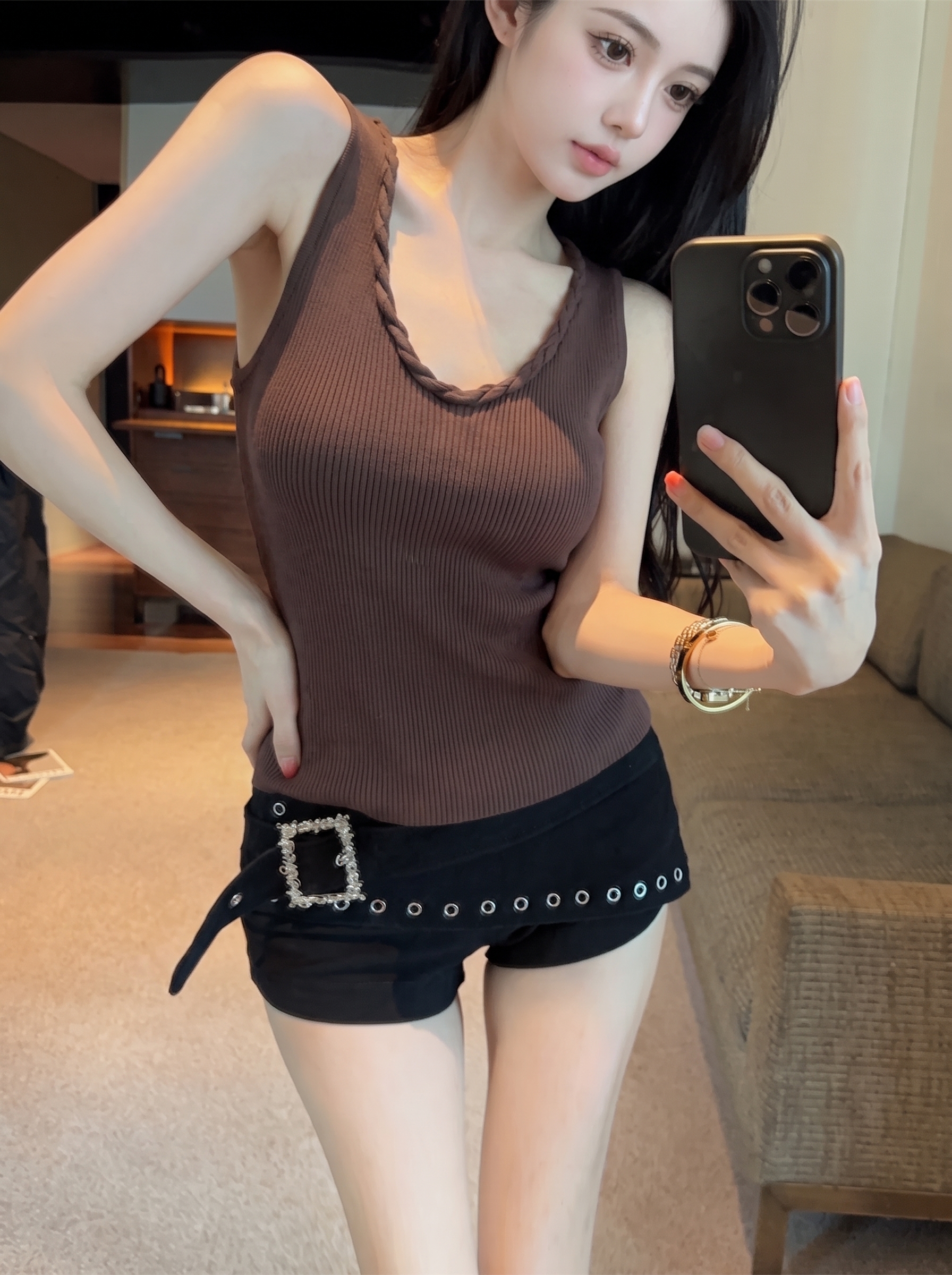 Women's Knotted Design Large Round Neck Knit Tank Top Simple Versatile Sleeveless Vest - Image 4