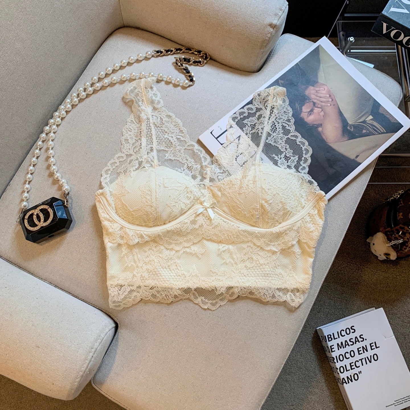 Women's Lace Camisole Bra with Pads Wireless Long Tank Top - Image 2