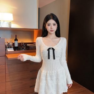French Style Bow Knit Dress for Women Light Luxury Commuter A-Line Long Sleeve Fall 2026