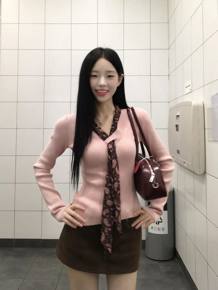 Lola V-Neck Polka Dot Ribbon Knit Sweater for Women Korean Style Fall Winter - Style 6d5c65
